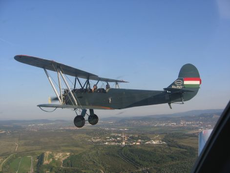 po-2.jpg po-2.jpg
